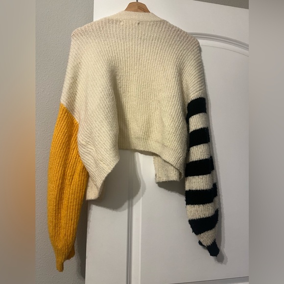 Cropped cardigan from Truly Madly Deeply - Picture 2 of 4